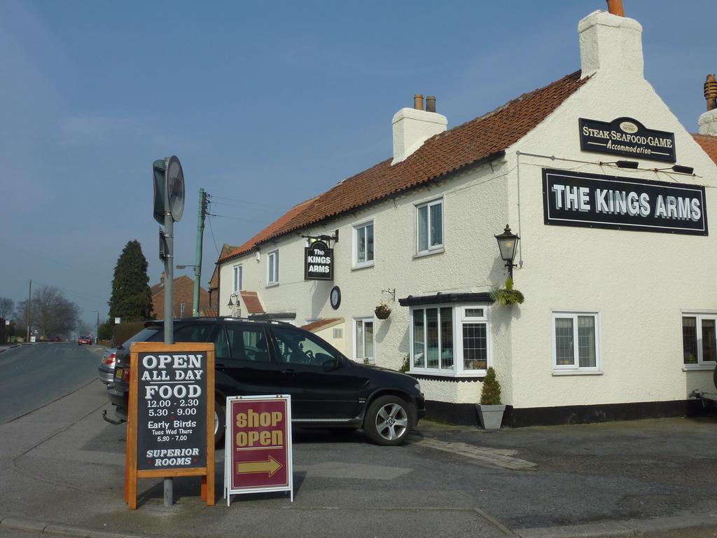 Kings Arms Hotel Thirsk Exterior foto
